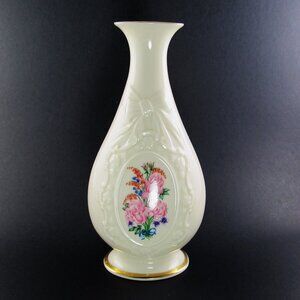 LENOX THE FLOWERS OF LOVE VASE MADE IN USA